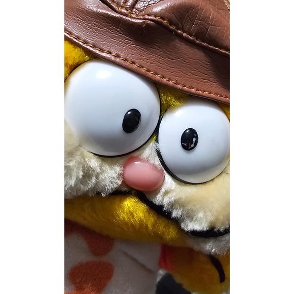 Vintage 1978 1981 GARFIELD FOOTBALL BEAN BAG 9" Plush‎ Stuffed Animal - Picture 3 of 3